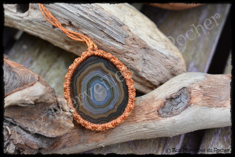 Pendentif simple agate druzy