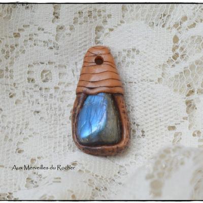 Pendentif polymere labradorite 3