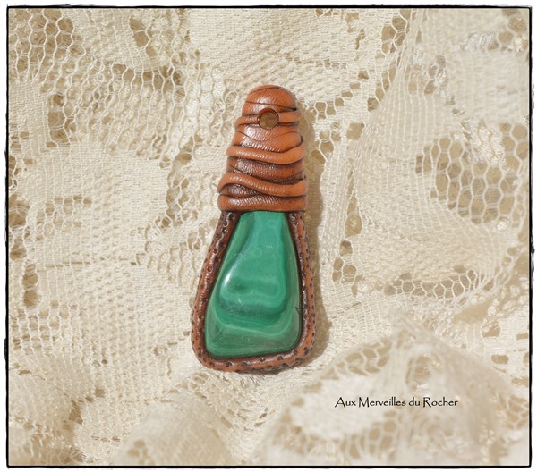 Pendentif polymere malachite 4