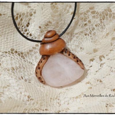 Pendentif polymere quartz rose