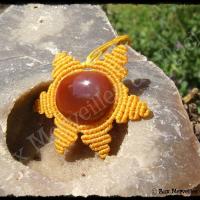 Pendentif soleil cornaline